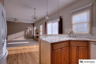 21795 Ponderosa Dr, Gretna, NE 68028-5925