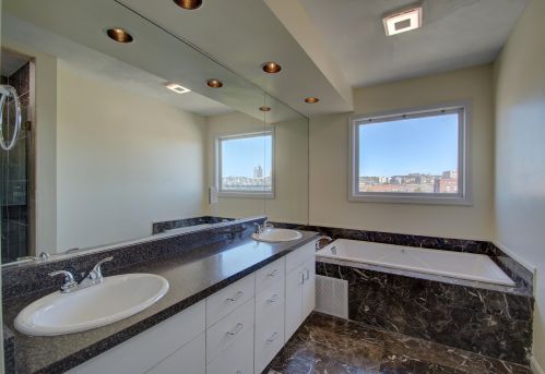 912 Virginia Ln, Covington KY  41016-1600 exterior