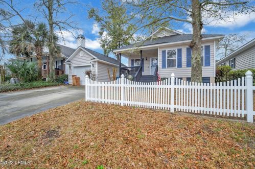 3 Binaker Ct, Beaufort, SC 29902-3303