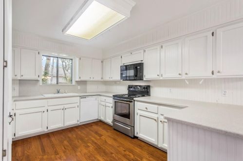 7108 Oak Frst Dr, Bryan TX 77808-6268 exterior