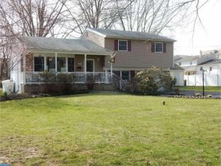 218 Brendwood Dr, Langhorne, PA 19047-1673