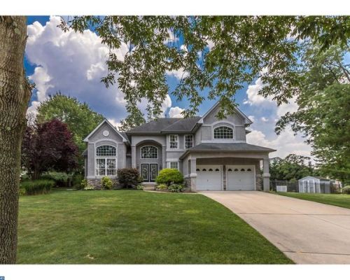 16 Monmouth Ave, Berlin Boro, NJ 08009-1186