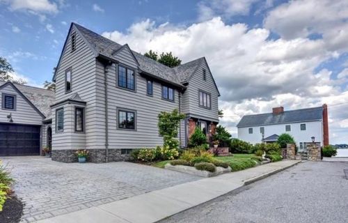 10 Bayamo Ln, Providence, RI 02905-3604