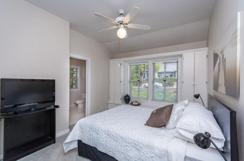 221 Cascade Fls Dr, Folsom CA 95630-1575 exterior