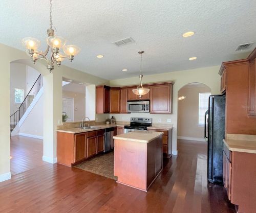 438 Palm Dr, Sanford FL  32771-9502 exterior