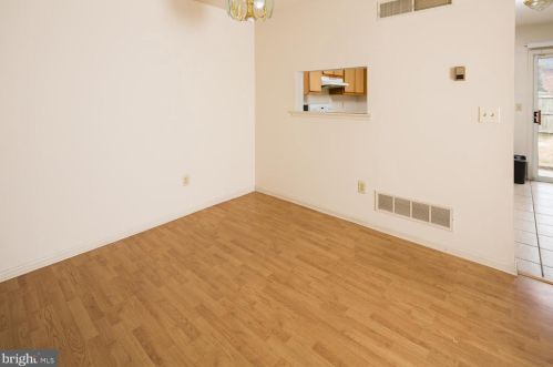 28 Periwinkle Ct, Dover DE  19904-7759 exterior