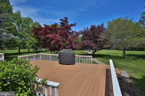 1845 Ferguson Ln, Blue Bell PA  19422-1308 exterior