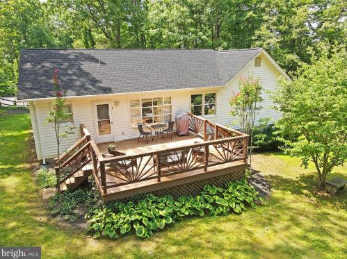 12509 Hawkins Ln, Spotsylvania VA  22551-8215 exterior