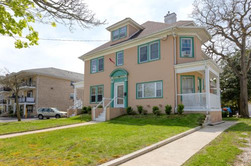 406 6th Ave, Tinton Falls, NJ 07712-5473