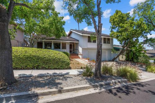 5422 Redding Rd, San Diego CA  92115-1133 exterior