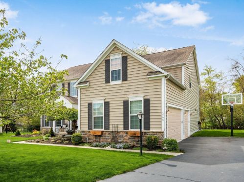 5795 Daisy Trail Dr, Darbydale, OH 43123-8091