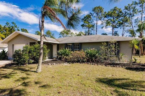 10339 St Patrick Ln, Bonita Springs, FL 34135-7652