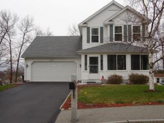 322 Wellington Hill Rd, Manchester, NH 03104-6455