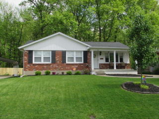 7901 Brookridge Ln, Louisville, KY 40219-3705