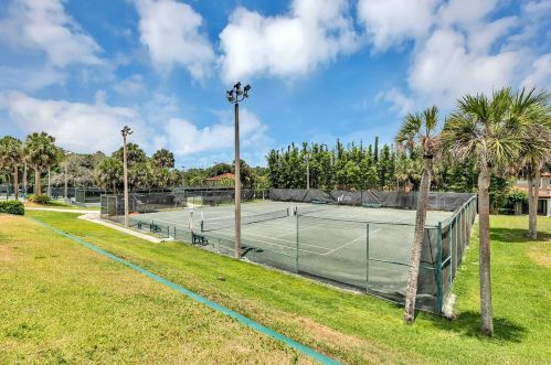 1364 Congressional Ct, Casselberry FL  32708-4362 exterior