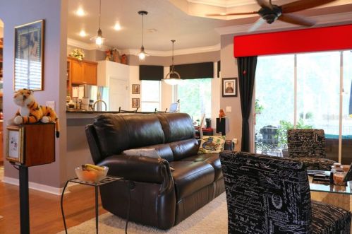 11226 Paradise Point Way, New Port Richey, FL 34654