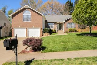 756 Accipiter Cir, Clarksville, TN 37043-2712