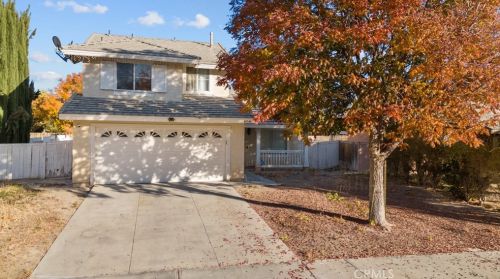 44644 Stillwater Dr, Lancaster CA  93536-6457 exterior