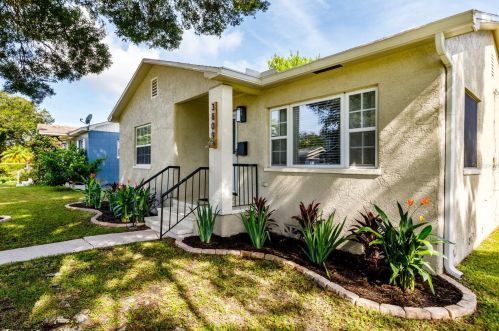 3809 3rd Ave, Saint Petersburg, FL 33713-7431