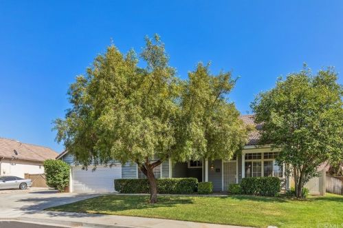 445 Lana Way, Beaumont, CA 92223-7020