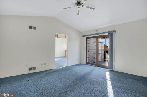 120 Strayer Dr, Carlisle PA  17013-4407 exterior