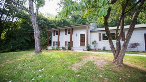 5805 Marilyn Dr, Knoxville, TN 37914-5193