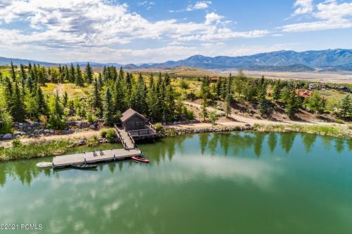 3204 Wapiti Canyon Rd, Park City UT  84098-6241 exterior