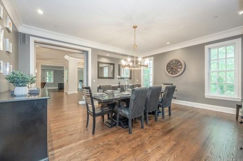 94 Haights Cross Rd, Chappaqua NY  10514-2911 exterior