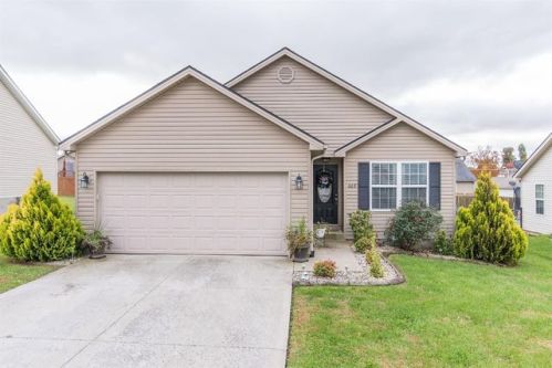 609 Walnut Creek Dr, Berea, KY 40403-8773