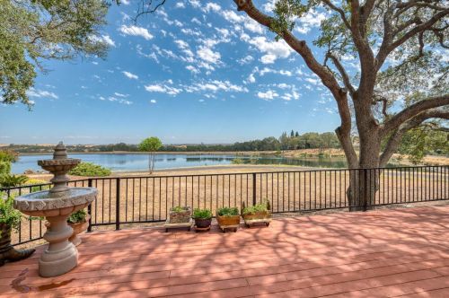 6541 Chesbro Cir, Rancho Murieta CA  95683-9236 exterior