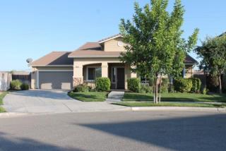 2589 Miami Ave, Fresno, CA 93727-9010