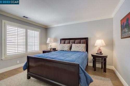 695 Blue Spruce Dr, Danville CA  94506-4525 exterior