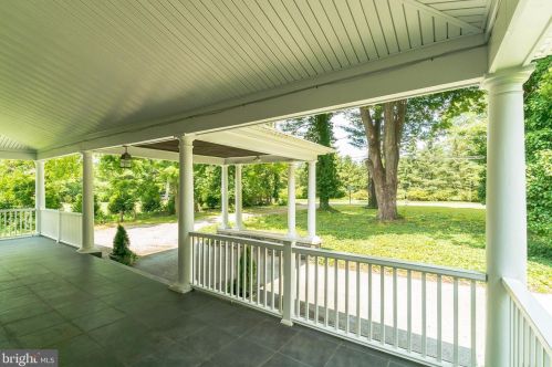 401 College Ave, Haverford PA  19041-1009 exterior