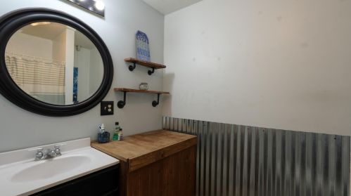 26718 Armstrong Rd, Laurelville OH  43135-9716 exterior