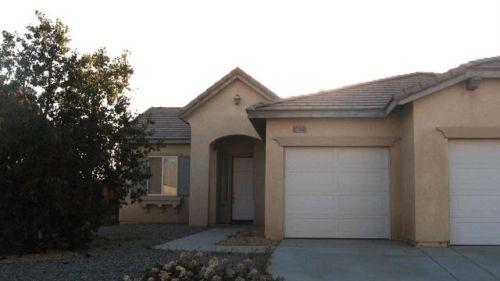 13360 Mesa View Dr, Victorville, CA 92392-0438