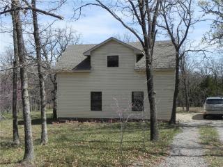 330 Henney Rd, Guthrie, OK 73044-9867