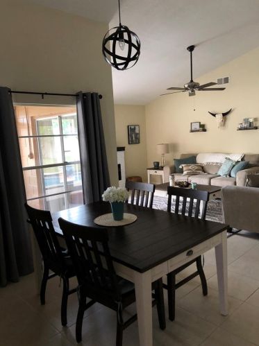 312 Sir Lawrence Dr, Sanford FL  32773-5914 exterior