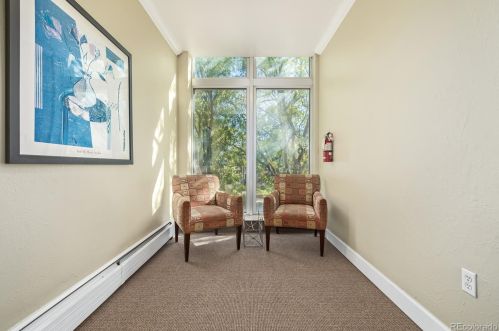 969 Pearl St, Denver CO  80209-4223 exterior