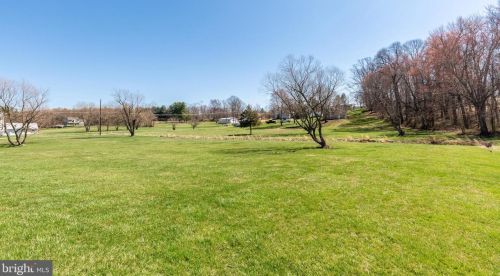 305 Ulricktown Rd, Littlestown PA  17340-9789 exterior
