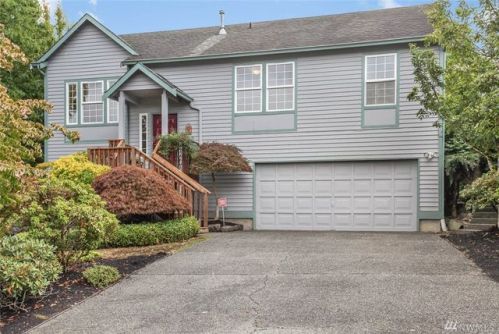 12109 204th St, Kent, WA 98031-1728