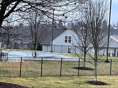 2008 Michael Dr, Pittsburgh PA 15227-3963 exterior