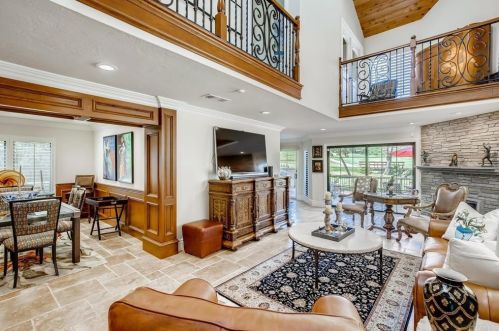 7535 Jerez Ct, Carlsbad CA  92009-7467 exterior
