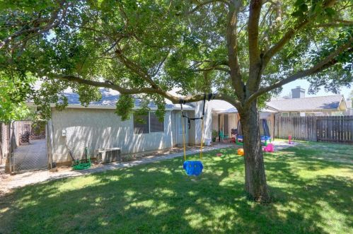 7109 9th Ave, Rio Linda CA  95673-2373 exterior
