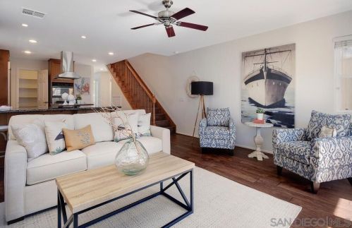 4729 Pescadero Ave, San Diego CA 92107-3541 exterior