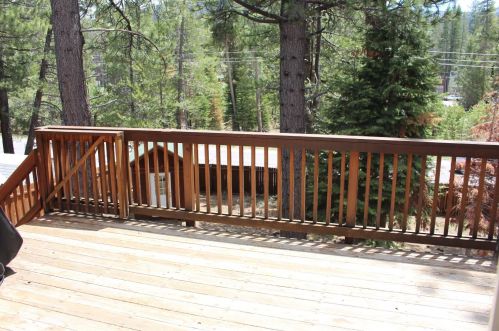 1681 Tionontati St, South Lake Tahoe CA  96150-4902 exterior