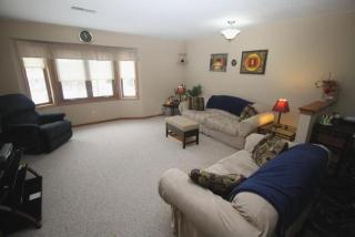 2067 Cliff Alex Ct, Waukesha WI  53189-7683 exterior