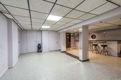 149 Cedrus Ave, Elwood NY  11731-4409 exterior