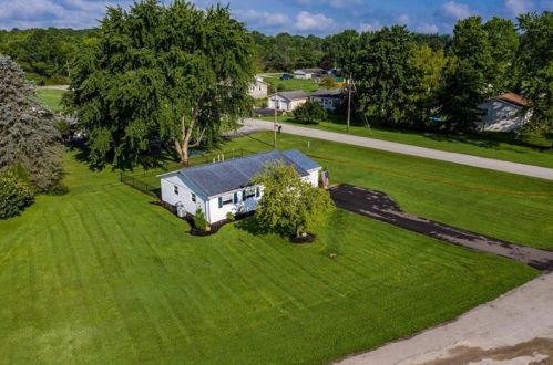 1800 Park Ln, Greenville PA  16125-8824 exterior