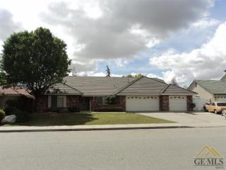 15809 Clarisse St, Bakersfield, CA 93314-9043