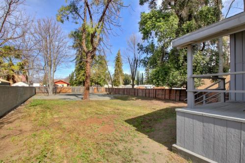 913 Court St, Woodland CA  95695-3520 exterior